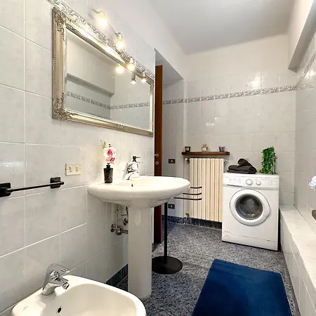 Stresa Vista Con Cinema E Brisino