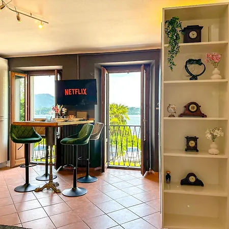 Stresa Vista Con Cinema E Lägenhet Brisino