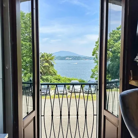 Lägenhet Stresa Vista Con Cinema E *